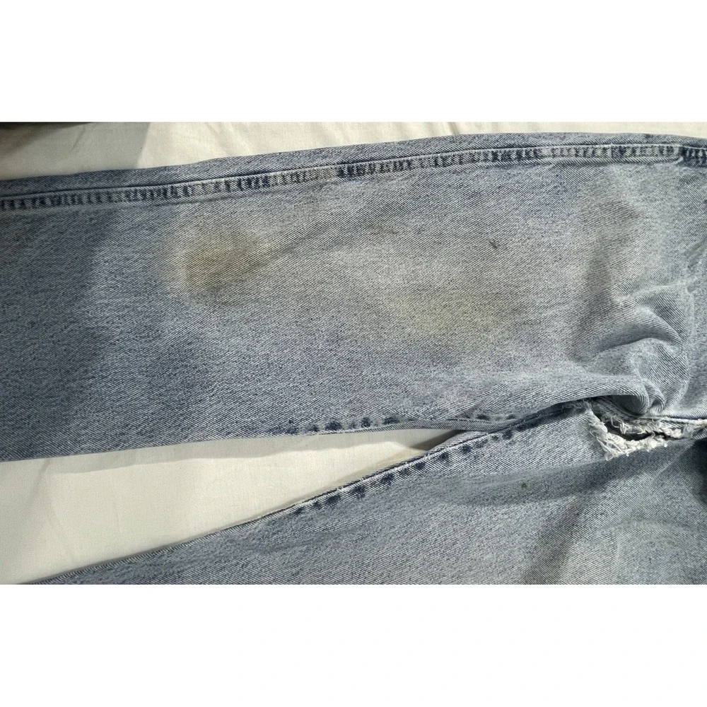Vtg Wrangler Jeans 32x32‎ Blue Wash Denim Thrashed Distressed Ripped Grunge Work